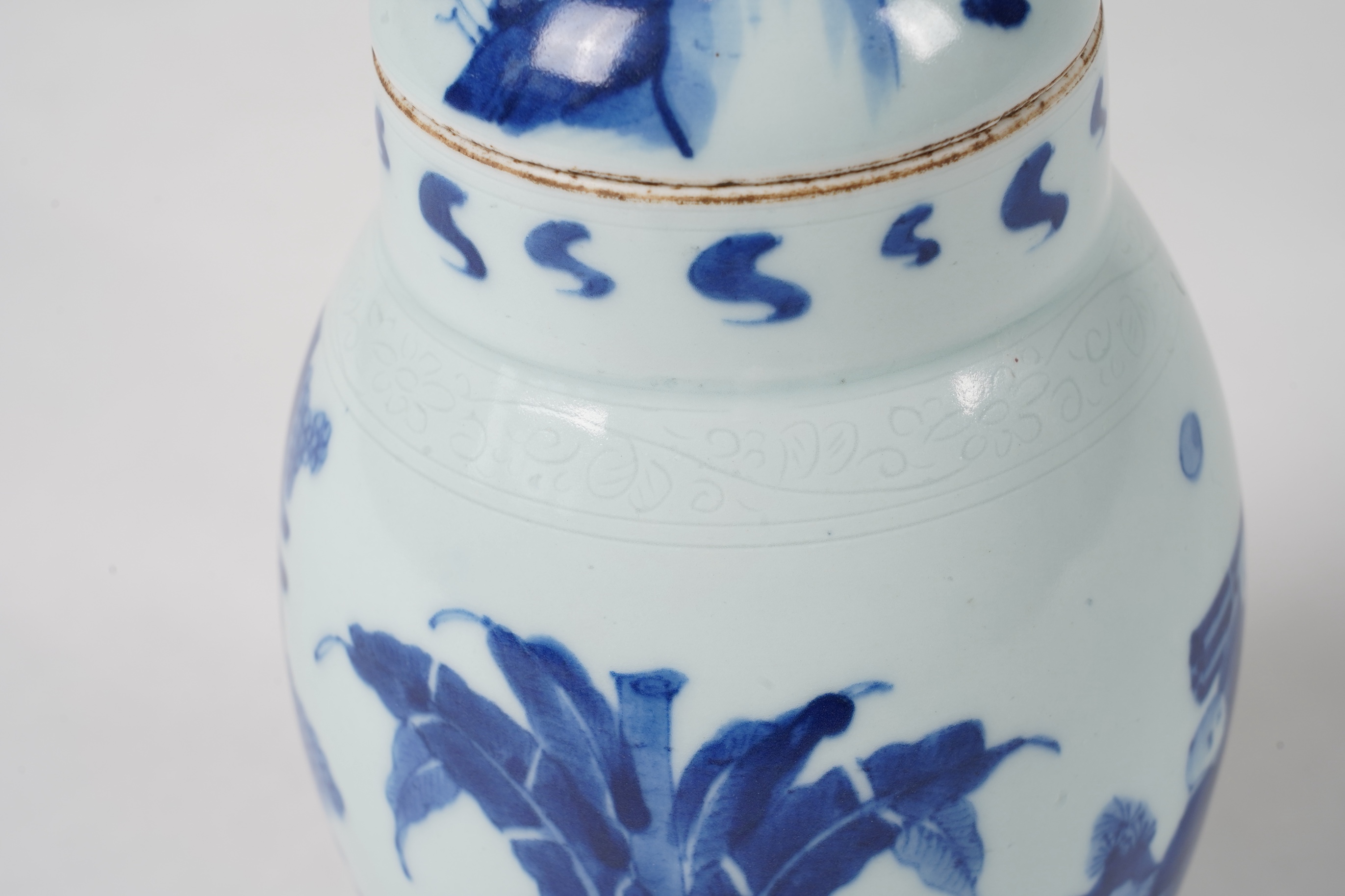 A Chinese blue and white ‘figures in garden’ jar and cover, Chongzhen or later